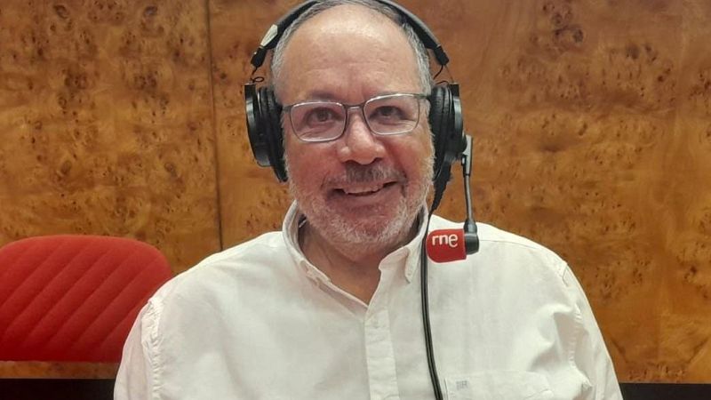 No es un día cualquiera - El escritor Francisco Juan Quevedo en "No es un día cualquiera" | Escuchar