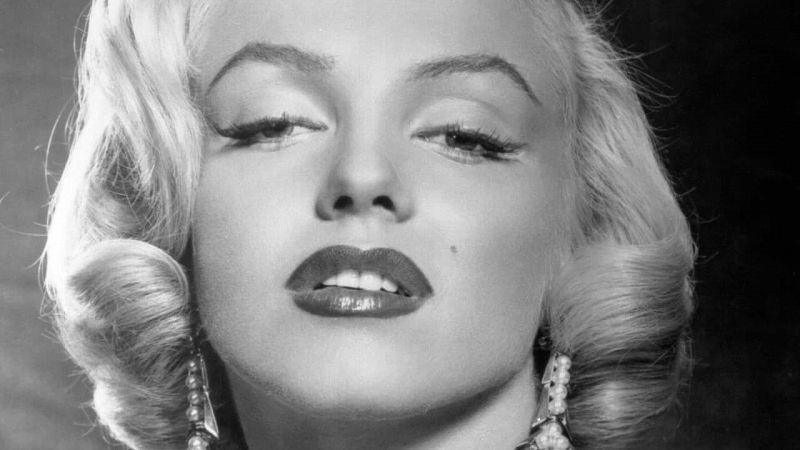 La Matinera - Estela Ortiz: L'arquetip de la "Gold Digger" - Escoltar Ara