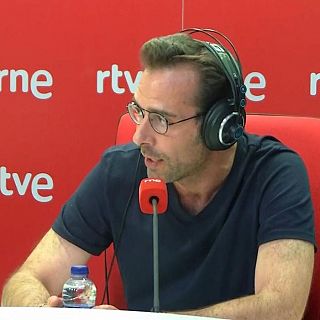 David López Canales presenta el libro '¿Una rayita?'