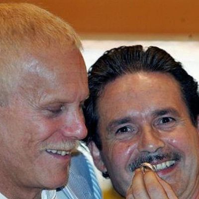 Las tardes de RNE - 20 años del matrimonio igualitario: Emilio Menéndez, amor más allá de la muerte - Escuchar ahora