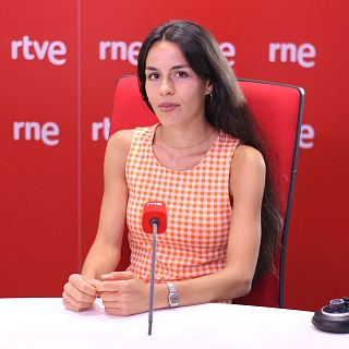 Ironía y deseo en 'Los idólatras y todos los que aman'