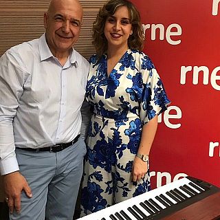 Kriss: "Tenemos que evitar que se pierdan las grandes canciones del siglo XX"