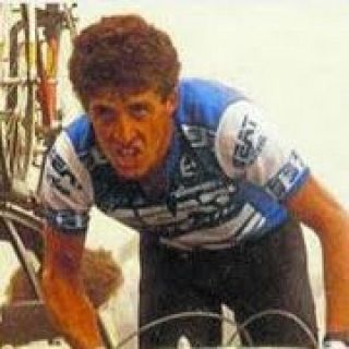 El ministerio del tiempo - Perico Delgado y su victoria bajo la niebla en el Tour de 1985