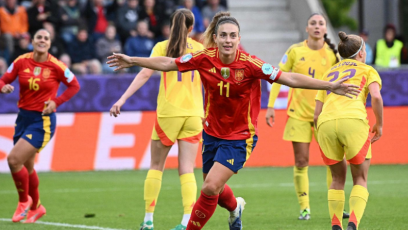 L'ENTRELLAT - Sara Gutirrez: "La selecci espanyola femenina de futbol t bastantes opcions de guanyar l'Eurocopa" - L'Entrellat | Escoltar