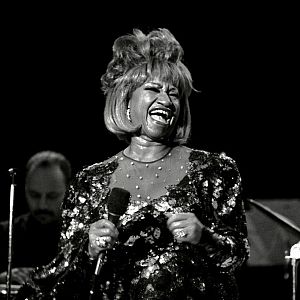 Memoria de delfín - ¡Azúcar!,: el grito de una reina, Celia Cruz - Escuchar ahora
