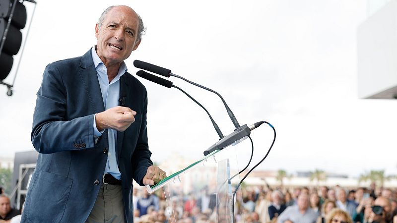 "A mí no me cabe otra opción o estrategia que ir a por la mayoría absoluta" - 24 horas | Escuchar