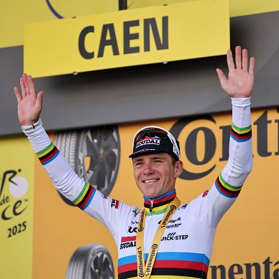 Tour de Francia: Etapa 5 - Pogacar se viste de amarillo en una crono liderada por Evenepoel - Tablero deportivo | Escuchar