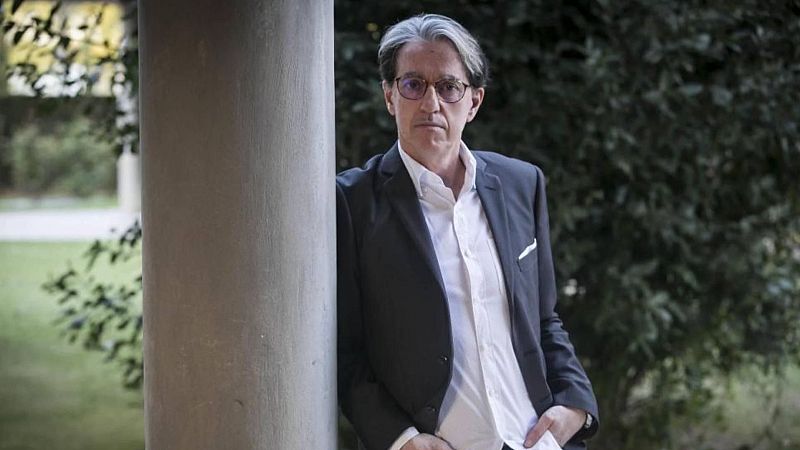 Casanova: "Hitler pasó de ser un dirigente de grupos minúsculos a tener un movimiento paramilitar" - 24 horas | Escuchar