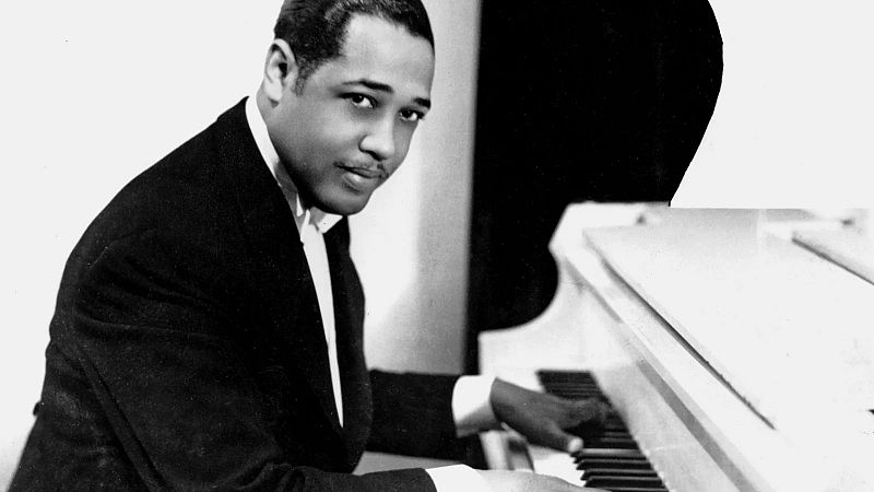 Clsicos del jazz y del swing - Distintas maneras de escuchar la Rapsodia in blue - 10/07/25 - Clsicos del jazz y del swing | Escuchar