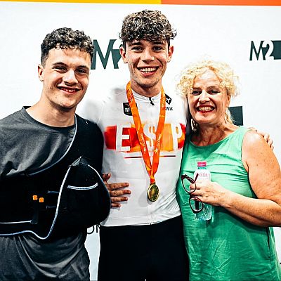 Tablero Deportivo - Tour de Francia 2025: La aventura de Sergio Romeo siguiendo a su hermano Iván - Escuchar ahrora
