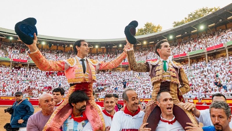 Clarín - Lluvia de orejas en San Fermín - 13/07/25 - Escuchar ahora