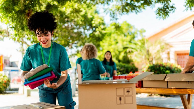 Voluntario en verano - Españoles en el exterior | Escuchar