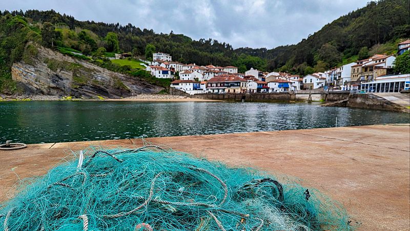 Pesca asturiana artesanal y respetuosa con el medio ambiente - Españoles en la mar | Escuchar
