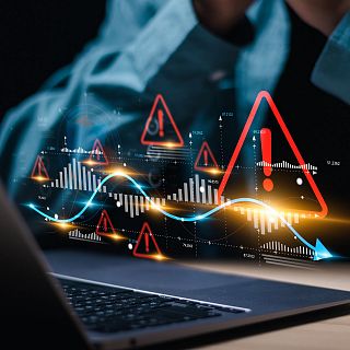 Cibervoluntarios, ordenadores primitivos y estafas virtuales