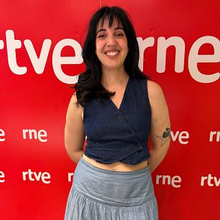 Danos tu tema y Clara Carusa te hace el poema