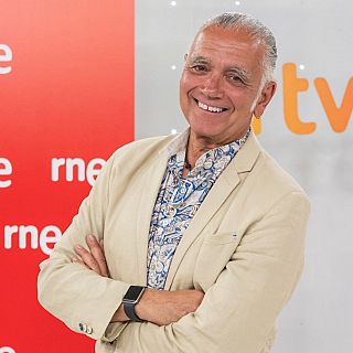 Juan Ramón Lucas: "Espero conseguir entusiasmar, sobre todo a los más jóvenes"