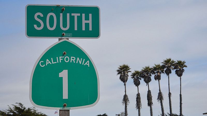 Mi Camerino ? Sueos de California - Escuchar ahora