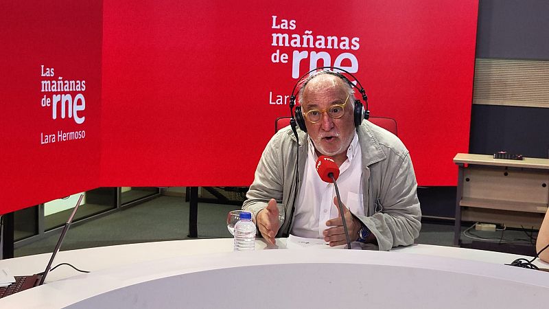 Pere Navarro (DGT): "Impera el individualismo y el egoísmo" - Las mañanas de RNE - Lara Hermoso | Escuchar