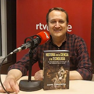 Historia de la ciencia a través de 70 grandes personajes e hitos científicos