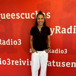 Toni Acosta presenta su libro 'Un caracol en mi armario'