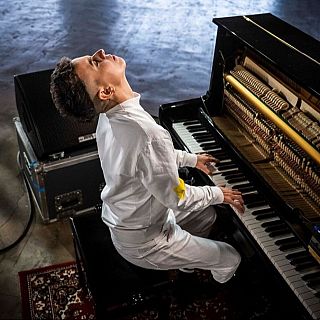 Clara Peya: la soledad a travs de un piano