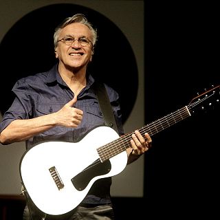 Cumpleaos feliz, Caetano!
