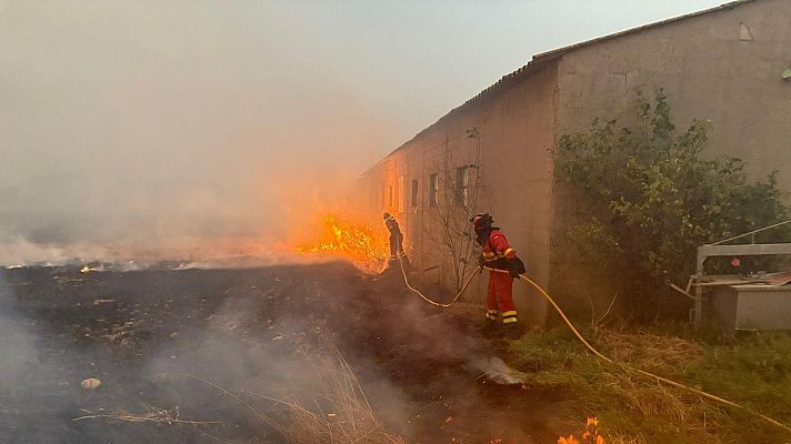 \"Estos fuegos están fuera de la capacidad de extinción\" - Escuchar ahora