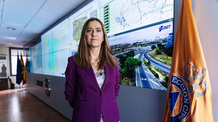 Barcones: \"Los dos aviones cisterna de la UE tienen una capacidad de hasta 5.500 litros\" - Las mañanas de RNE | Escuchar