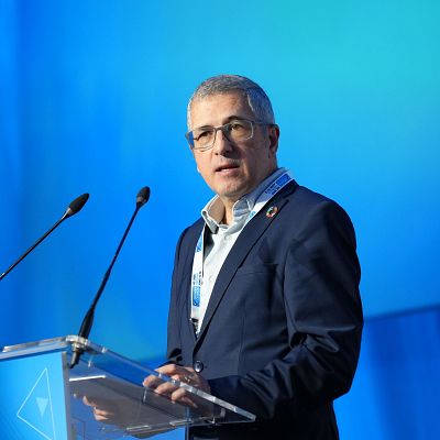 Hugo Morán: \"No es lanzar mensajes políticos, sino entender cuál es la estructura técnica para gestionar un incendio\" - 14 horas | Escuchar