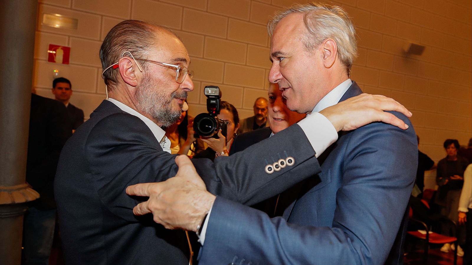 Jorge Azcón, presidente de Aragón: "Lambán se ha caracterizaba por hablar claro, con sinceridad"-Escuchar ahora