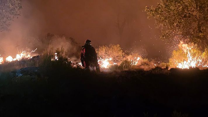 Paco Ramírez, sobre el incendio de Jarilla: \"Ha cruzado al territorio vecino de Castilla y León\"-Escuchar ahora