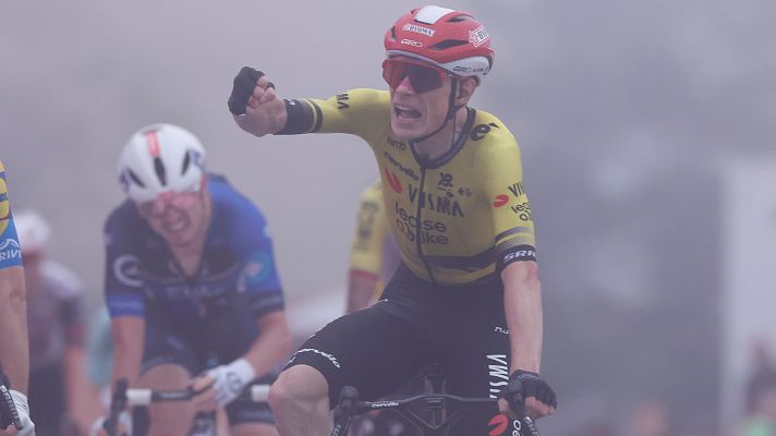 Tablero Deportivo - La Vuelta 2025: Etapa 2 - Vingegaard gana en Limone Piamonte y lanza el primer aviso - Escuchar ahora