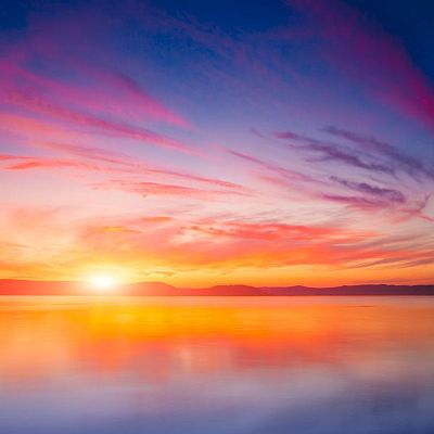 Reflejos en el agua II - ¡Danzad, danzad, danzad! - 04/09/25 - Reflejos en el agua | Escuchar