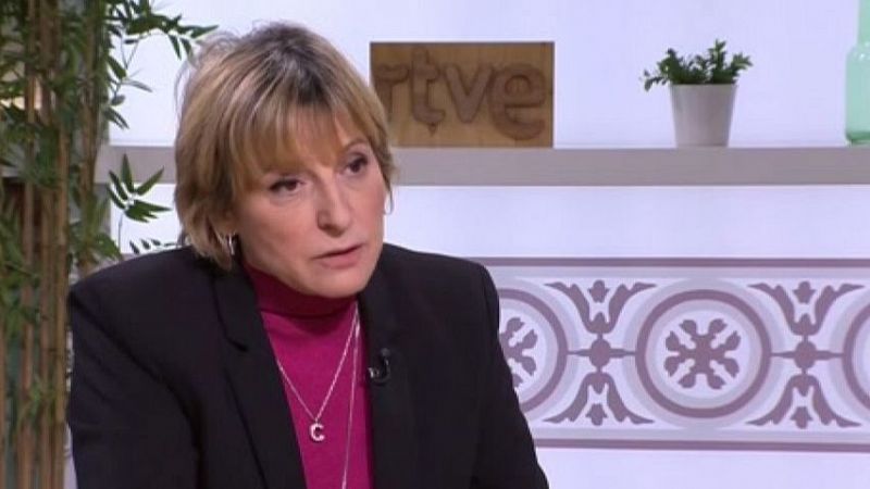 El Pla B - Carme Forcadell: "Fer poltica no noms s fer poltica institucional" - Escoltar Ara