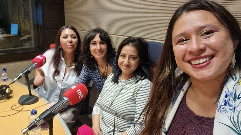 RadioActivas en Radio 5 - "Bien acompaadas" y "Mariposas monarcas migrantes", redes de apoyo para las mujeres latinas en Europa - 27/09/25 - Escuchar ahora