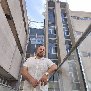 Pedro Torrijos y su 'Catedral de escombros'