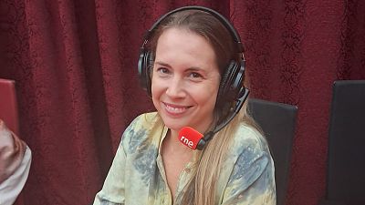 No es un da cualquiera - Qu hambre - No es un da cualquiera | Escuchar