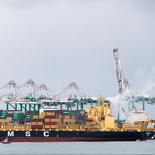 Panamá construirá un gasoducto en paralelo al Canal