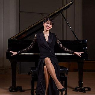 Susana Gmez Vzquez: Hermanas de la luna
