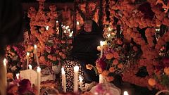 Reportajes 5 continentes - Día de Muertos: cuando la vida vence al olvido
