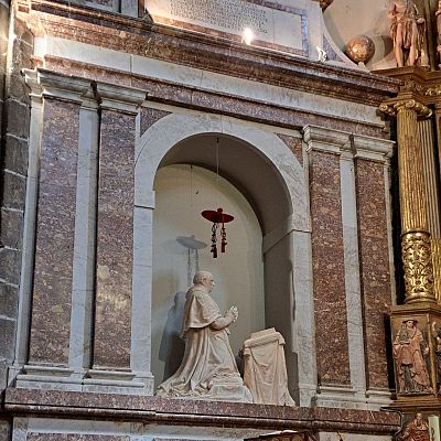 El cardenal cebollero - España en la historia | Escuchar