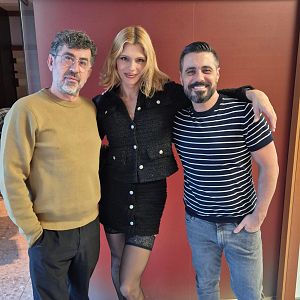 El despertador de RNE - El despertador de RNE - Primera Hora: Entrevistamos a Samantha Hudson en ‘Butaca preferente’ - 05/11/25 - El despertador de RNE | Escuchar