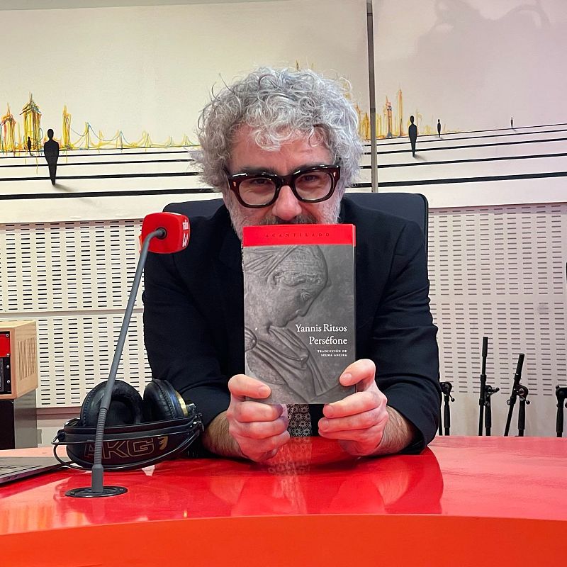 Hoy empieza todo - Verso Suelto: Yiannis Ritsos - 06/11/25