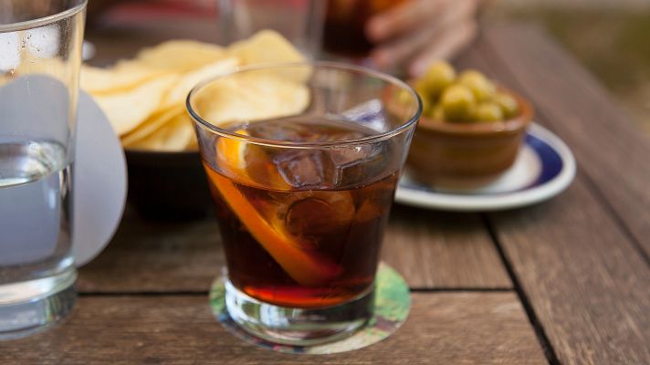 Descubrimos todos los secretos sobre el vermut de Madrid - En clave Turismo | Escuchar