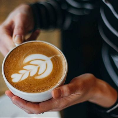España refuerza su cultura cafetera - Marca España | Escuchar