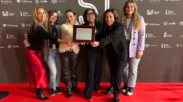 Premio de REE en Huelva para 'Aún es de noche en Caracas' - Hora América | Escuchar