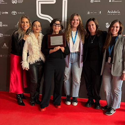 Premio de REE en Huelva para 'Aún es de noche en Caracas' - Hora América | Escuchar