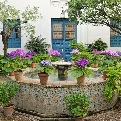 Los paraísos terrenales - España en la historia | Escuchar