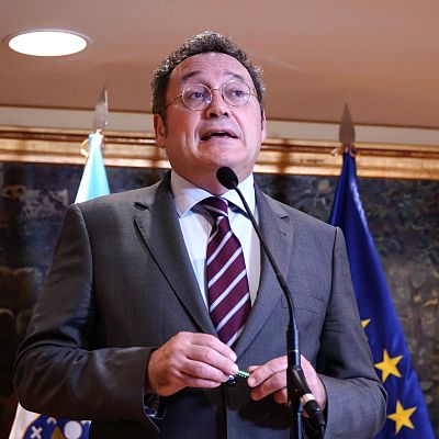 El fiscal general del Estado presenta su renuncia - Las mañanas de RNE | Escuchar