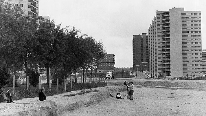 Reivindicaciones de unos niños de barrio a la Constitución - Escuchar ahora